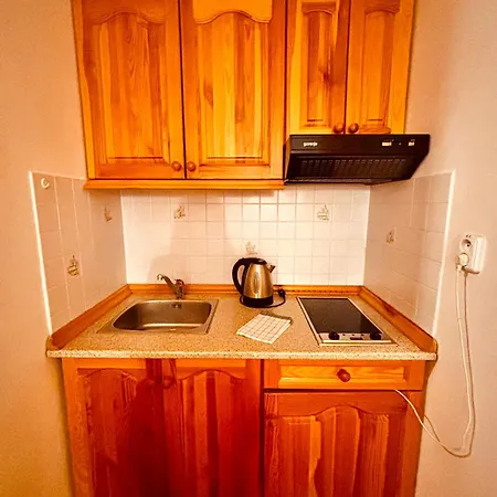 Teniscentrum Üdülőközpont 3*