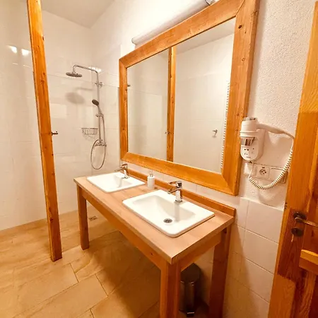 Üdülőközpont Teniscentrum 3*