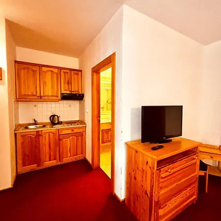 Üdülőközpont Teniscentrum 3*