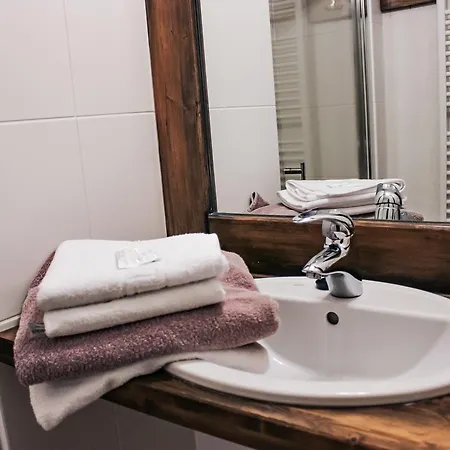 Üdülőközpont Teniscentrum Tátralomnic